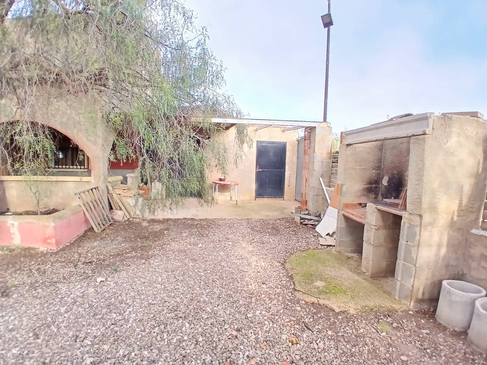 3 slaapkamer Finca/Landhuis te koop in Jumilla met zwembad garage - € 140.000 (Ref: 3403850)