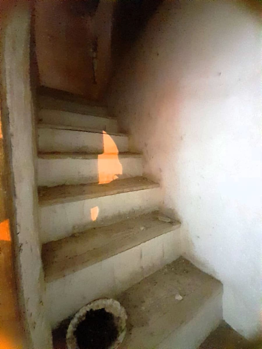 6 bedroom Finca/Country House for sale in Monovar / Monover with pool - € 95,000 (Ref: 3601757)