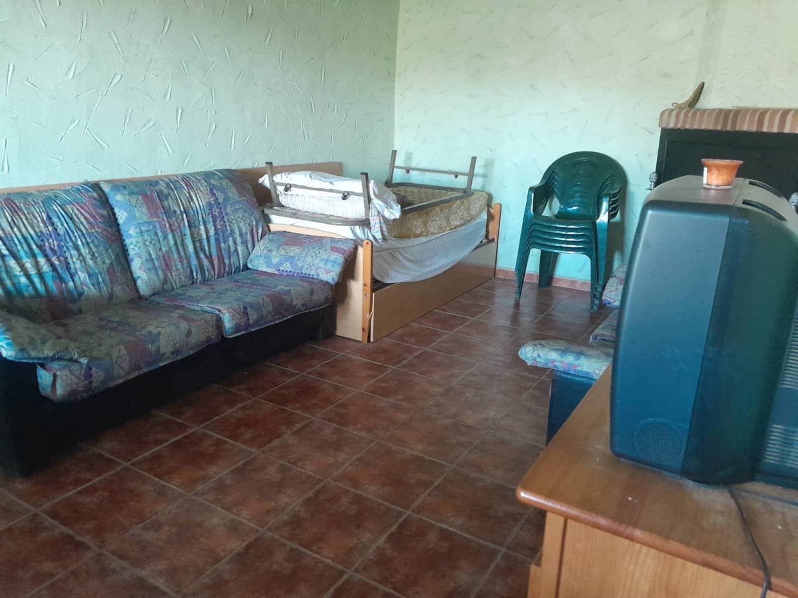 6 bedroom Finca/Country House for sale in Monovar / Monover with pool - € 95,000 (Ref: 3601757)