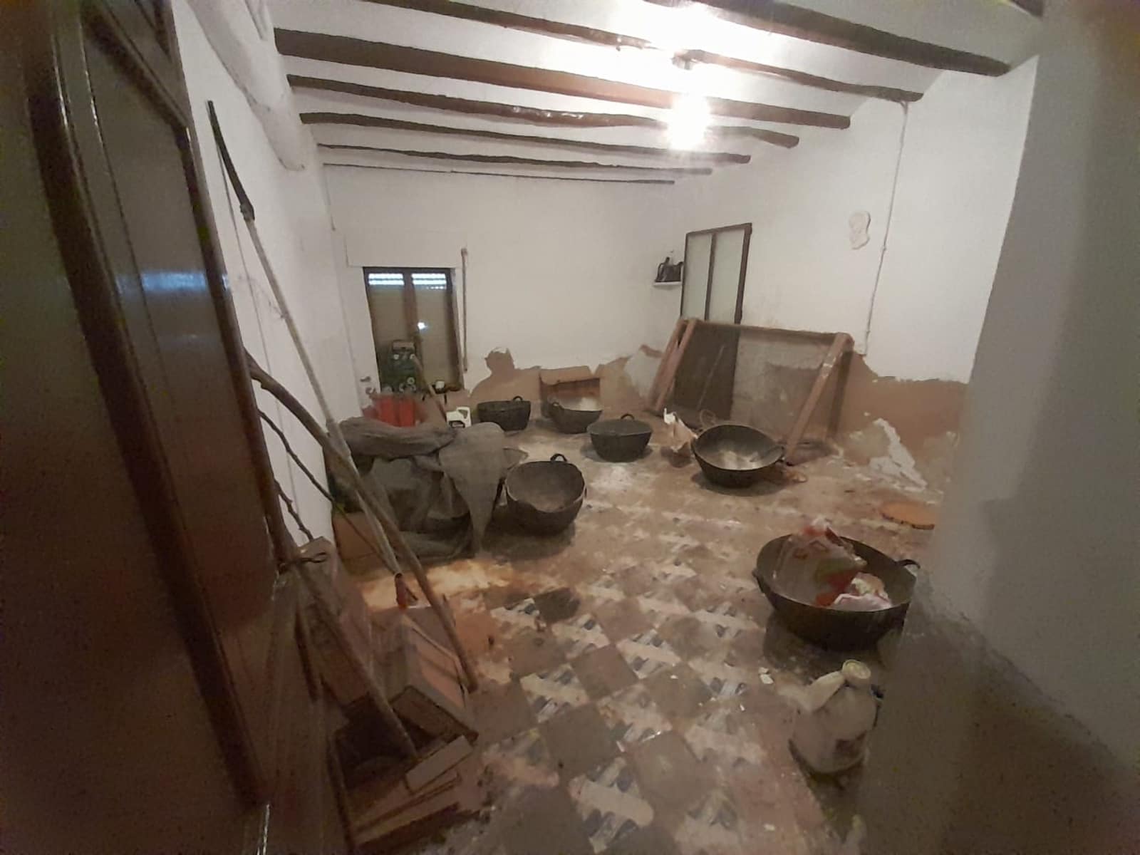 6 bedroom Finca/Country House for sale in Monovar / Monover with pool - € 95,000 (Ref: 3601757)