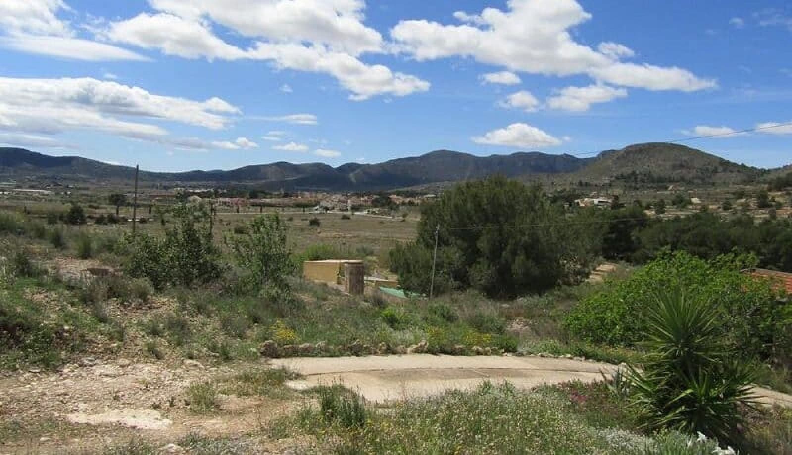 3 slaapkamer Grotwoning te koop in La Romana met zwembad - € 99.999 (Ref: 3740593)