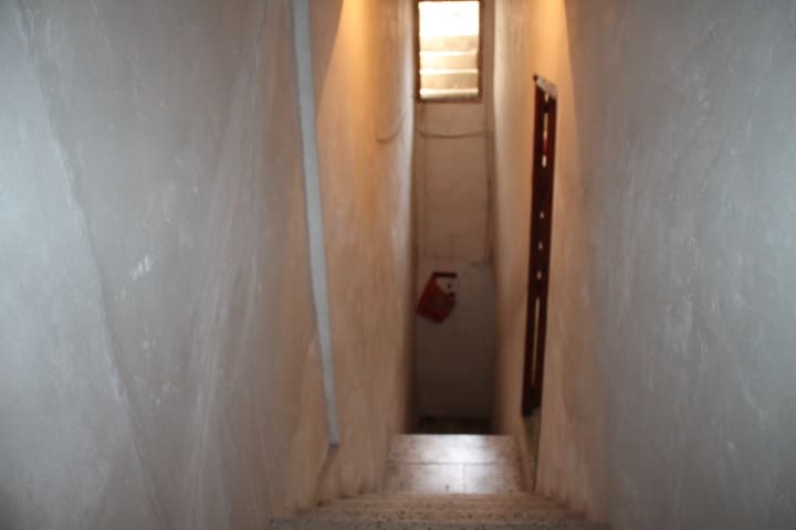 5 bedroom Townhouse for sale in Pinoso with pool - € 113,300 (Ref: 4309527)