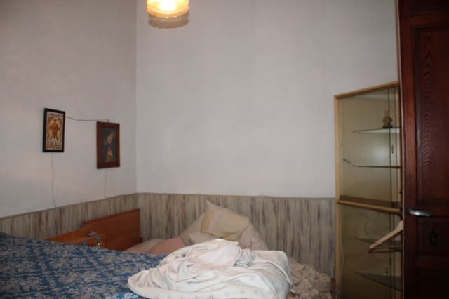 5 camera da letto Casa in vendita in Pinoso con piscina - 113.300 € (Rif: 4309527)