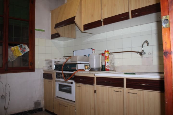 5 bedroom Townhouse for sale in Pinoso with pool - € 113,300 (Ref: 4309527)