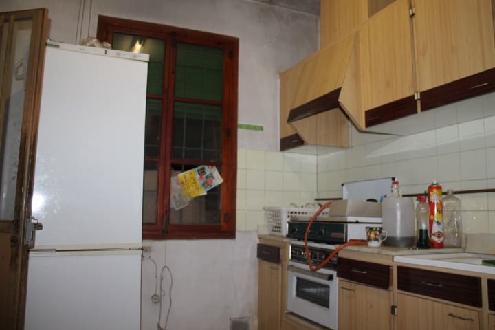 5 bedroom Townhouse for sale in Pinoso with pool - € 113,300 (Ref: 4309527)