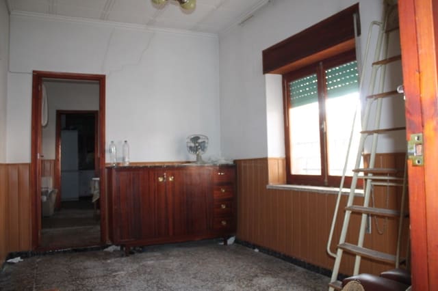 5 camera da letto Casa in vendita in Pinoso con piscina - 113.300 € (Rif: 4309527)