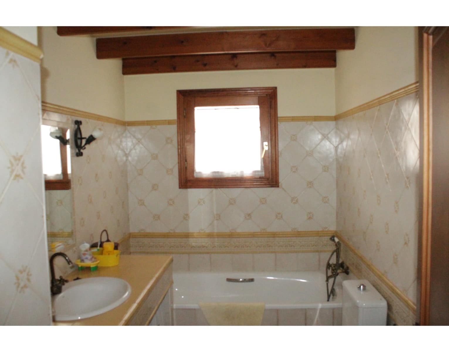 5 soveværelse Byhus til salg i Pinoso med swimmingpool - € 329.000 (Ref: 4309530)