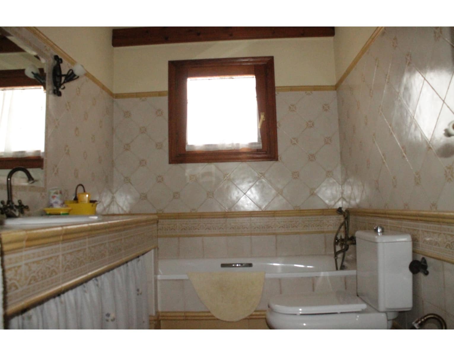 5 soveværelse Byhus til salg i Pinoso med swimmingpool - € 329.000 (Ref: 4309530)