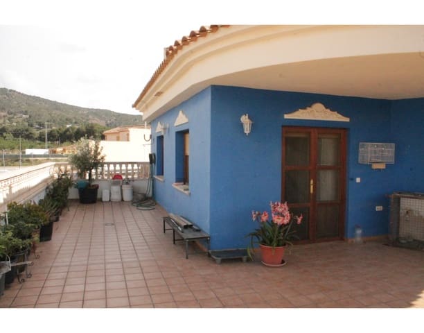 5 soveværelse Byhus til salg i Pinoso med swimmingpool - € 329.000 (Ref: 4309530)