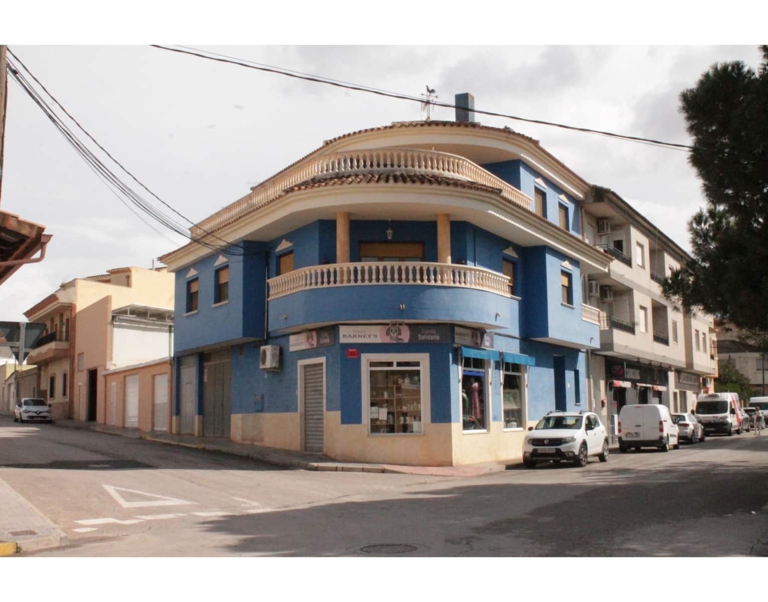 5 soveværelse Byhus til salg i Pinoso med swimmingpool - € 329.000 (Ref: 4309530)