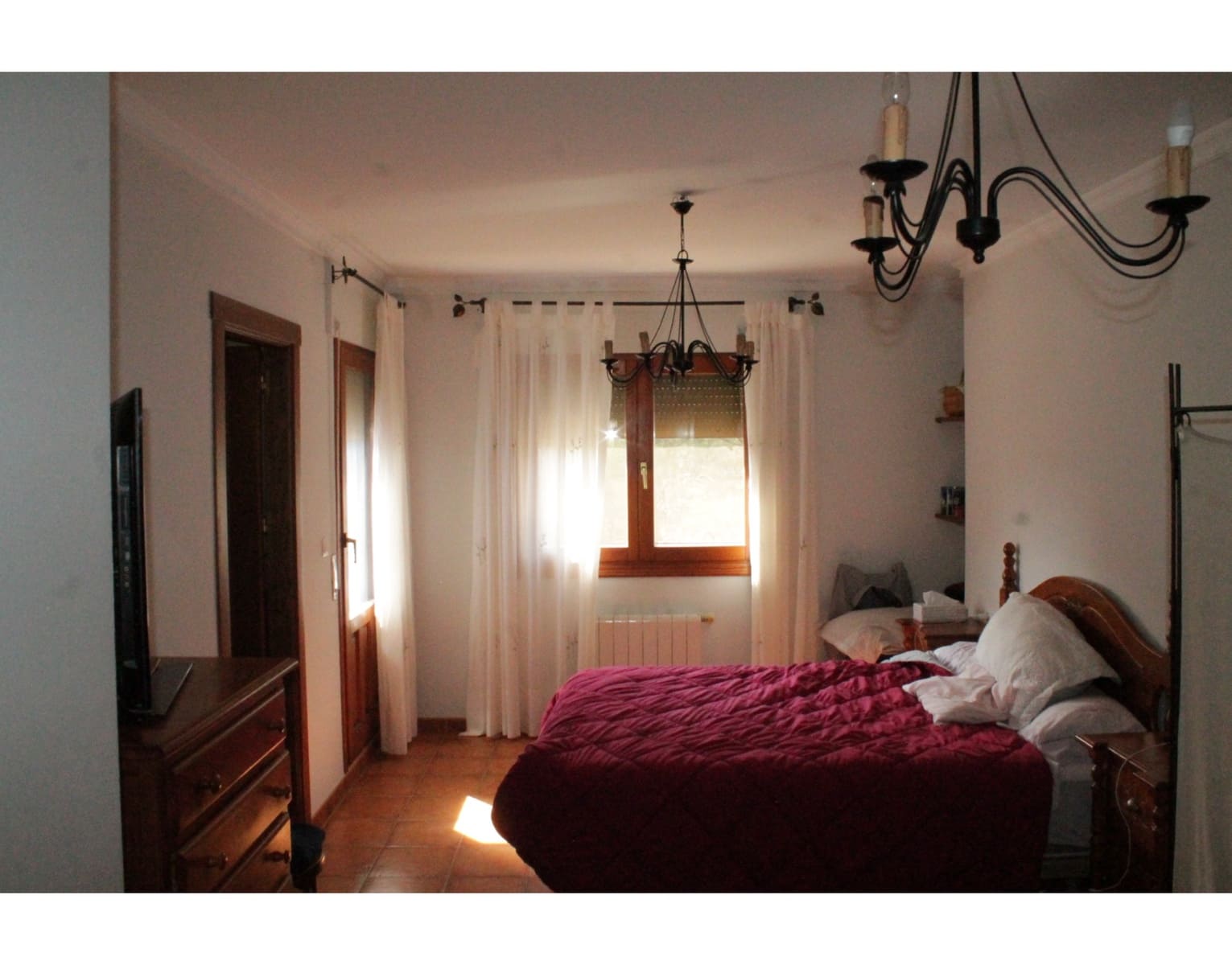 5 soveværelse Byhus til salg i Pinoso med swimmingpool - € 329.000 (Ref: 4309530)