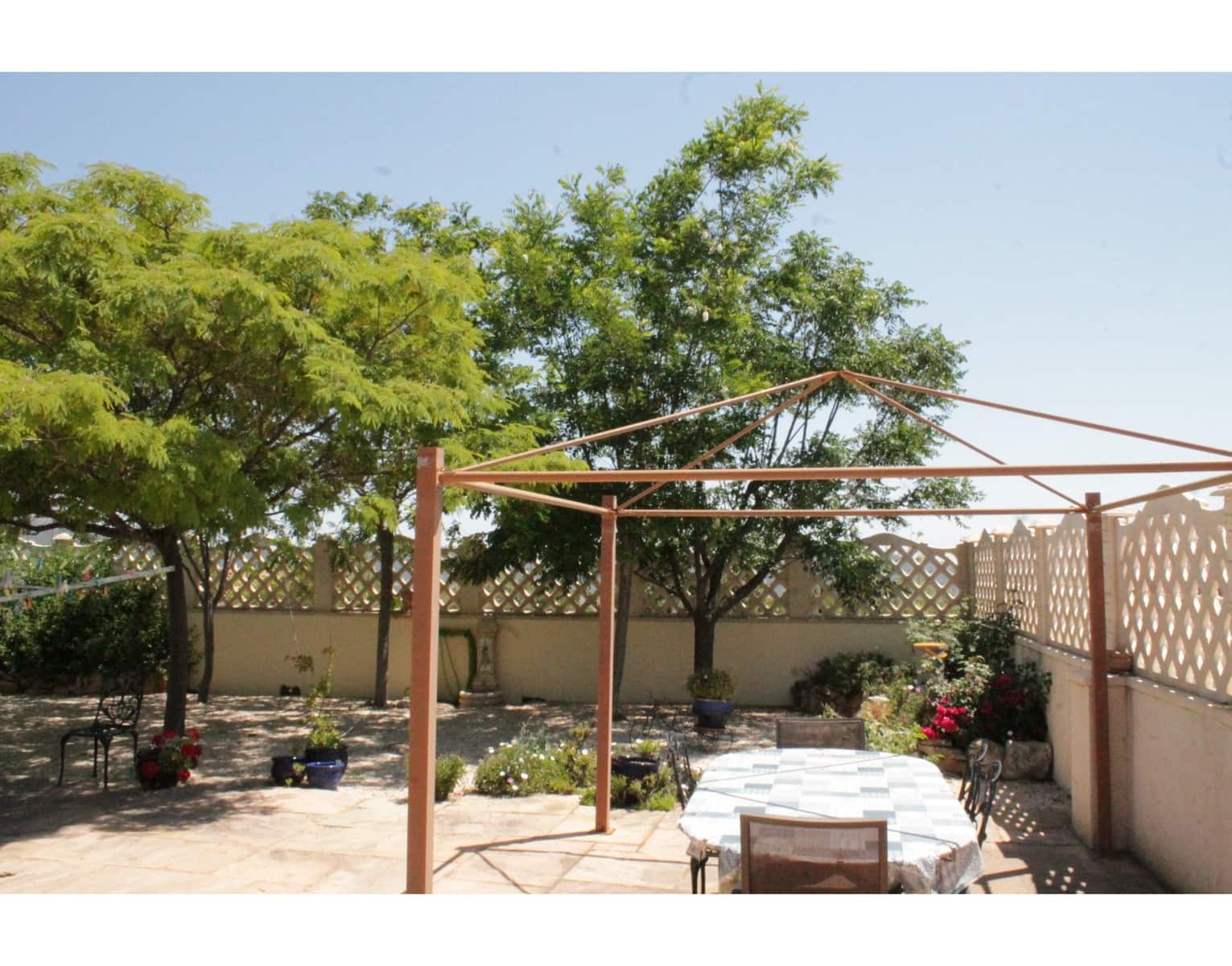 3 soveværelse Villa til salg i Barinas med swimmingpool - € 320.000 (Ref: 4309543)