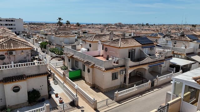 3 slaapkamer Huis te koop in Playa Flamenca, Orihuela met zwembad - € 210.000 (Ref: 4309554)
