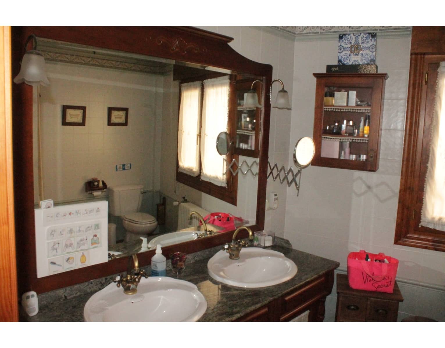 4 bedroom Townhouse for sale in Pinoso with pool - € 233,500 (Ref: 4309577)