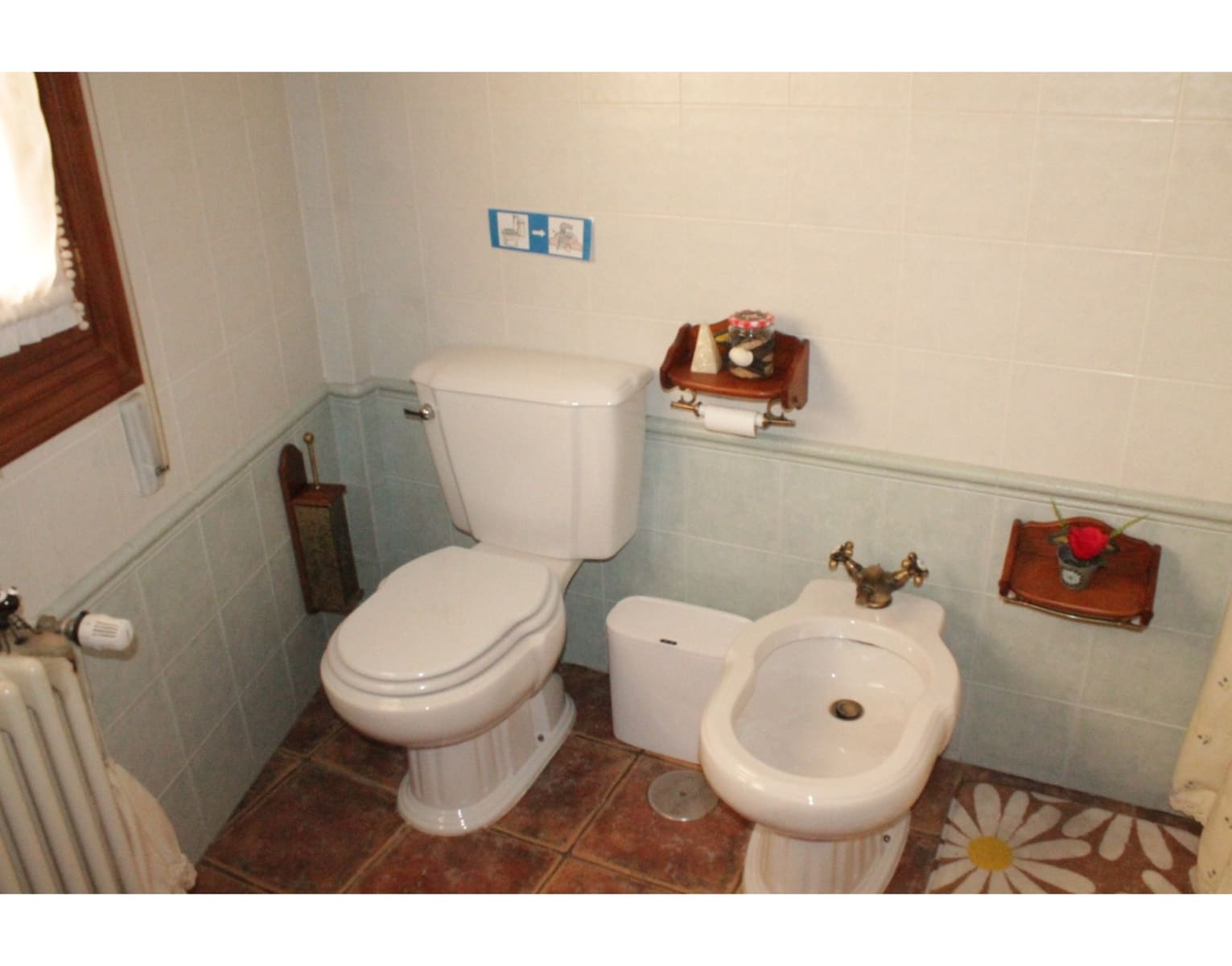 4 bedroom Townhouse for sale in Pinoso with pool - € 233,500 (Ref: 4309577)