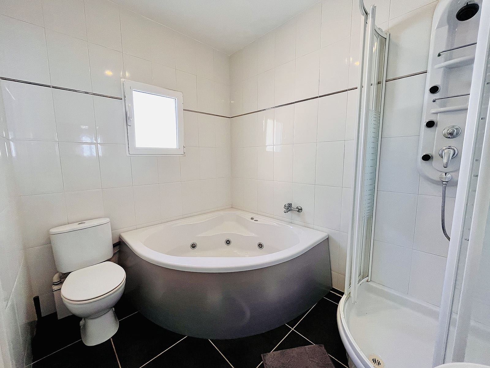 7 slaapkamer Villa te koop in San Miguel de Salinas met zwembad - € 375.000 (Ref: 4309601)