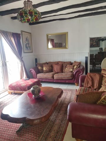 6 soveværelse Finca/Landehus til salg i Lel, Pinoso med swimmingpool - € 425.000 (Ref: 4309608)