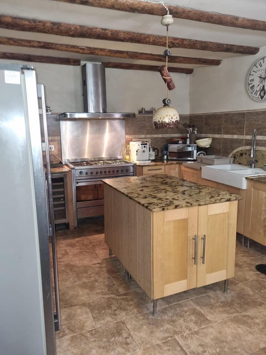 6 soveværelse Finca/Landehus til salg i Lel med swimmingpool - € 425.000 (Ref: 4309608)