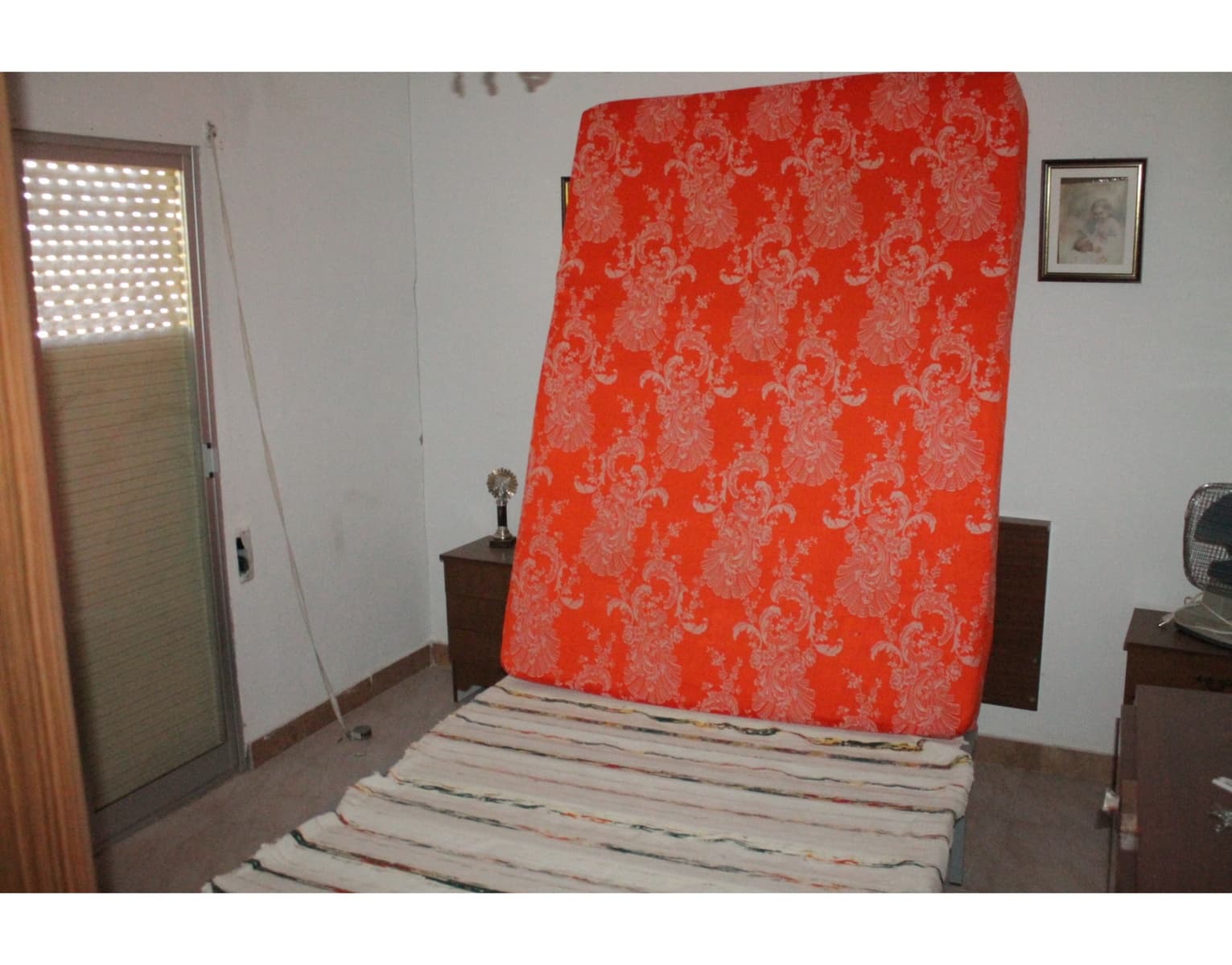 4 soverom Hus til salgs i Yecla med svømmebasseng - € 79 995 (Ref: 4309610)