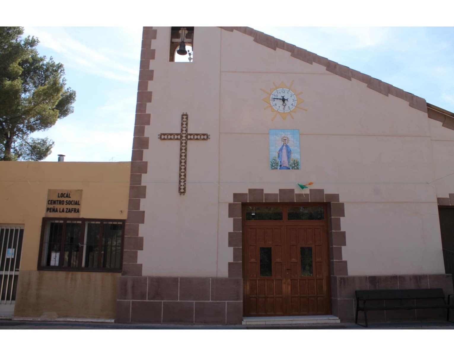 4 soverom Hus til salgs i Yecla med svømmebasseng - € 79 995 (Ref: 4309610)