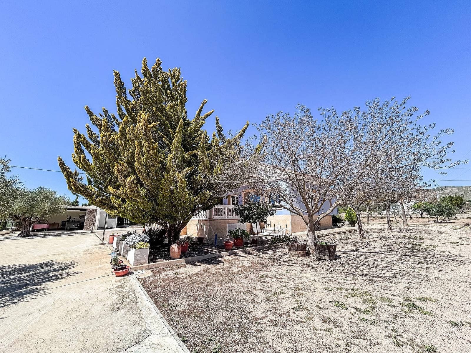 4 soverom Villa til salgs i Yecla med svømmebasseng - € 359 995 (Ref: 4309652)