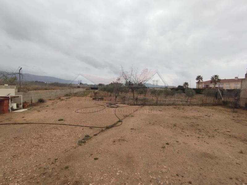 2 soveværelse Finca/Landehus til salg i Pinoso med swimmingpool - € 157.700 (Ref: 4309684)