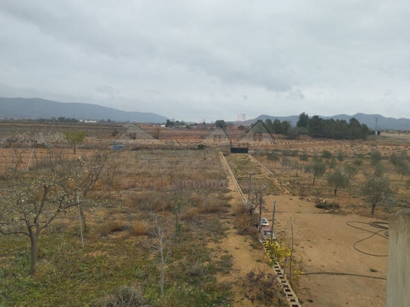 2 soveværelse Finca/Landehus til salg i Pinoso med swimmingpool - € 157.700 (Ref: 4309684)