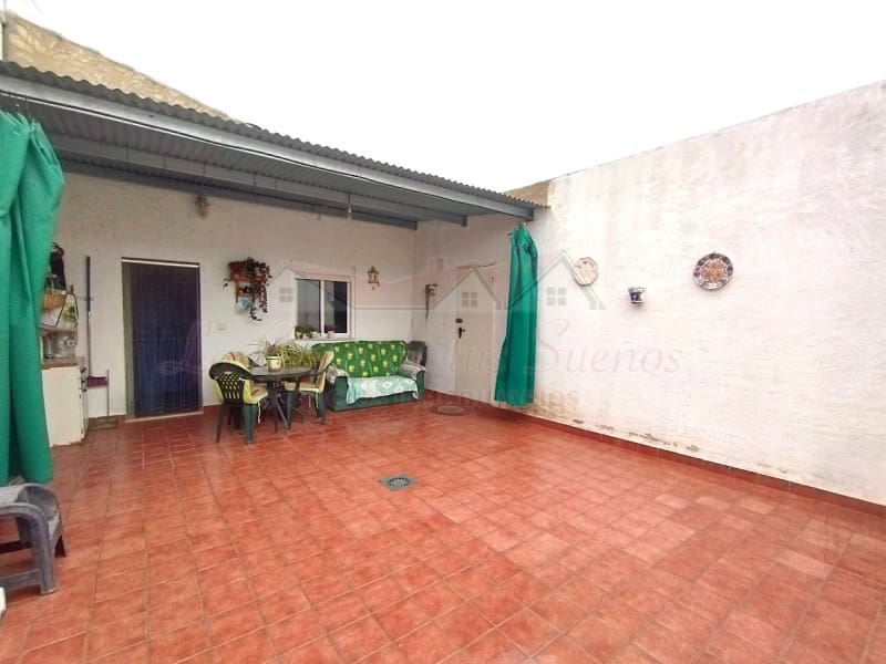 2 soveværelse Finca/Landehus til salg i Pinoso med swimmingpool - € 157.700 (Ref: 4309684)