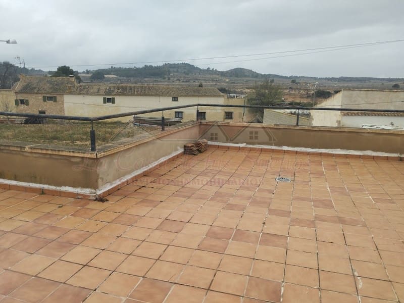 2 soveværelse Finca/Landehus til salg i Pinoso med swimmingpool - € 157.700 (Ref: 4309684)