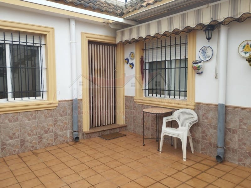 2 soveværelse Finca/Landehus til salg i Pinoso med swimmingpool - € 157.700 (Ref: 4309684)