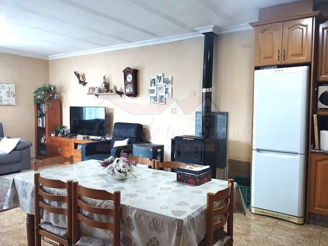 2 slaapkamer Finca/Landhuis te koop in Ubeda, Pinoso met zwembad - € 157.700 (Ref: 4309684)