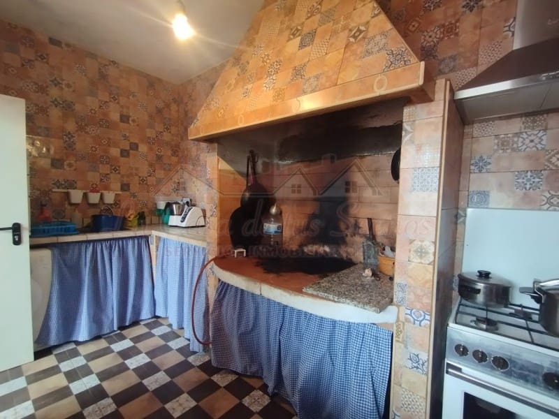 2 soveværelse Finca/Landehus til salg i Pinoso med swimmingpool - € 157.700 (Ref: 4309684)