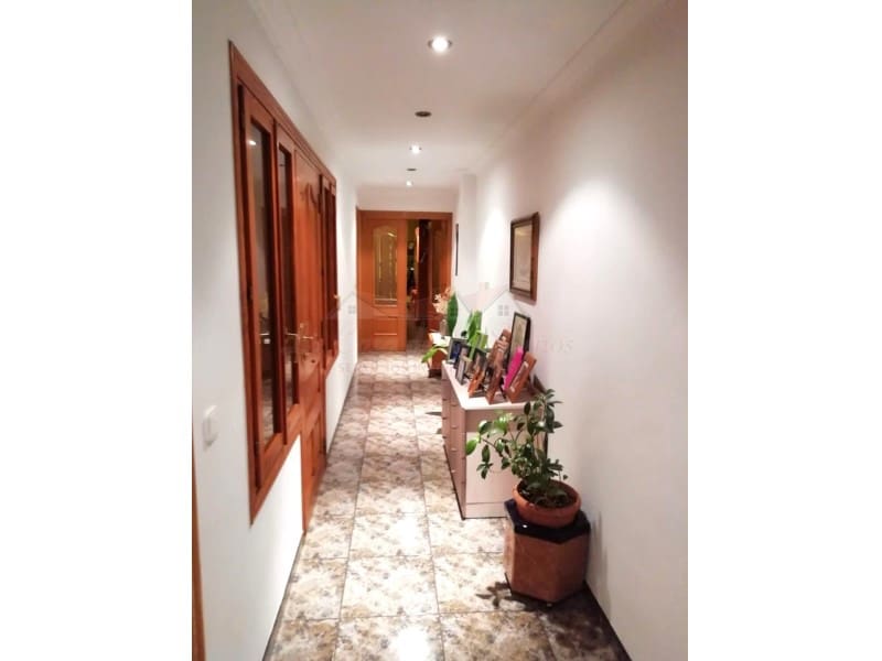 6 soveværelse Byhus til salg i Caudete med swimmingpool - € 183.000 (Ref: 4309767)