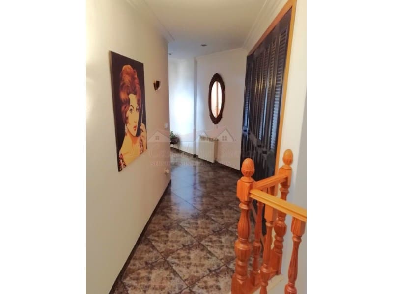 6 soveværelse Byhus til salg i Caudete med swimmingpool - € 183.000 (Ref: 4309767)