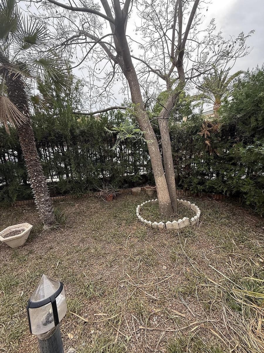 4 soveværelse Villa til salg i Elda med swimmingpool garage - € 385.000 (Ref: 4312371)