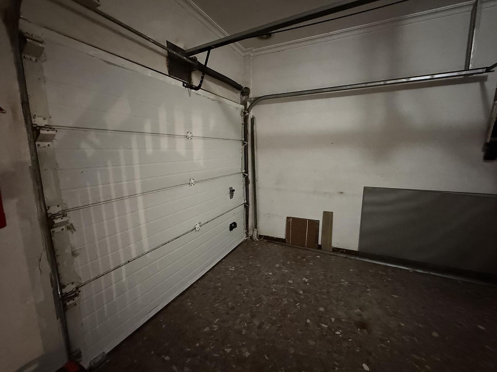 4 soveværelse Villa til salg i Elda med swimmingpool garage - € 385.000 (Ref: 4312371)