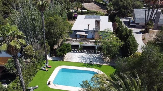 4 makuuhuone Huvila myytävänä paikassa Petrel / Petrer mukana uima-altaan - 499 995 € (Ref: 4313128)