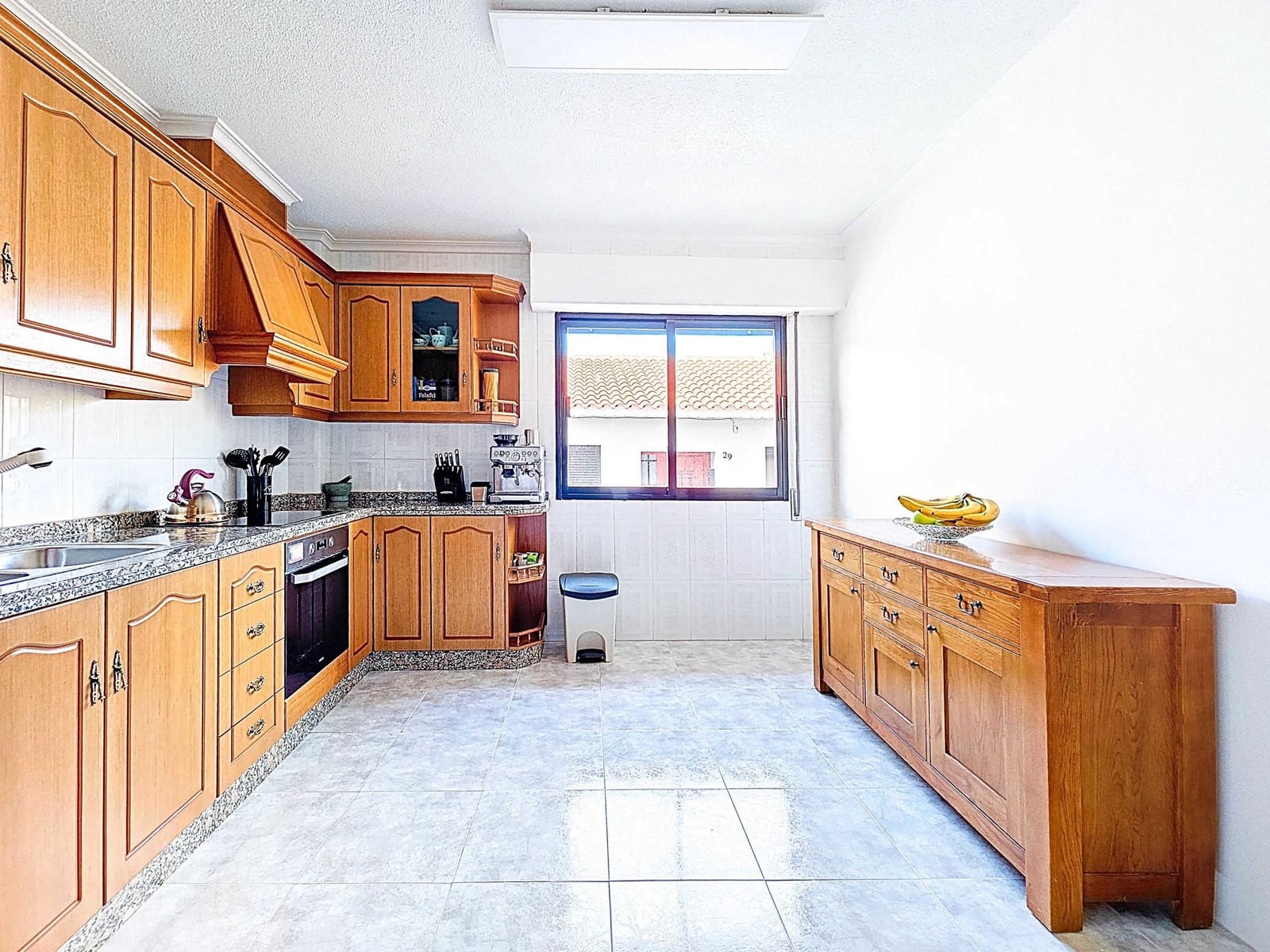 3 soveværelse Byhus til salg i Pinoso med swimmingpool garage - € 199.950 (Ref: 4377225)