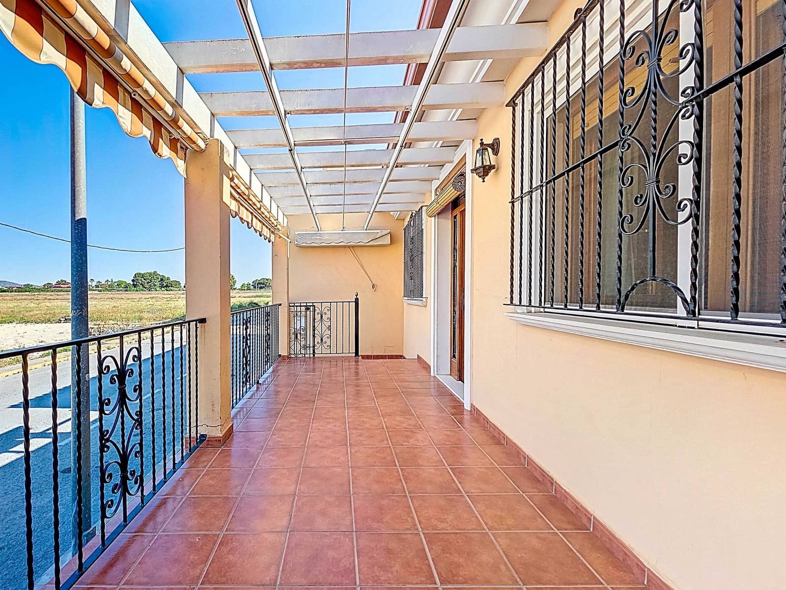 3 slaapkamer Huis te koop in Pinoso met zwembad garage - € 199.000 (Ref: 4386437)