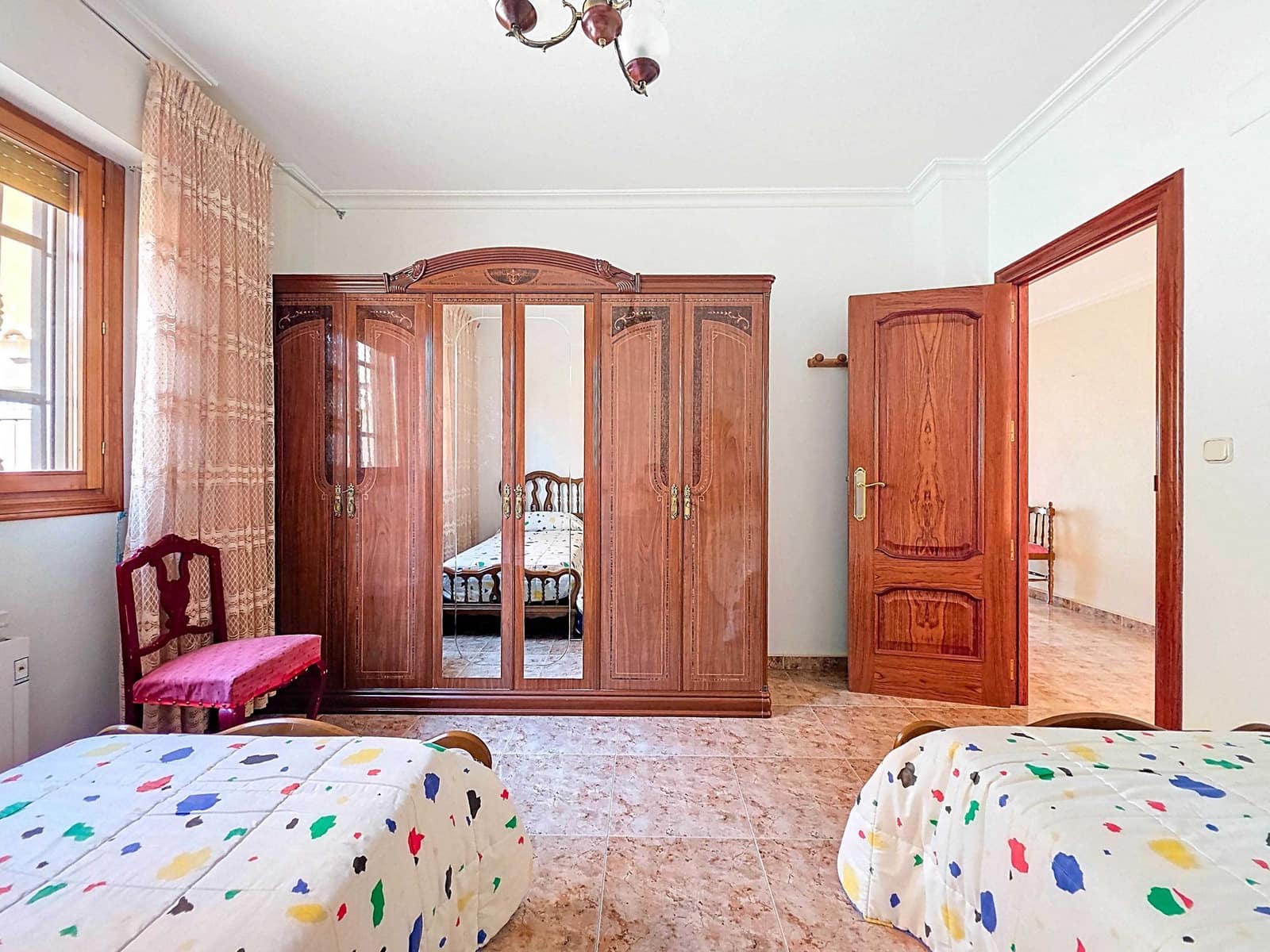 3 slaapkamer Huis te koop in Pinoso met zwembad garage - € 199.000 (Ref: 4386437)