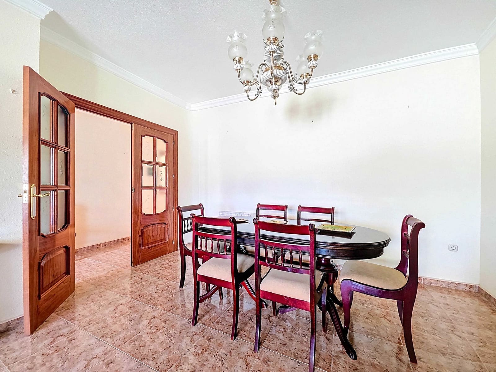 3 slaapkamer Huis te koop in Pinoso met zwembad garage - € 199.000 (Ref: 4386437)