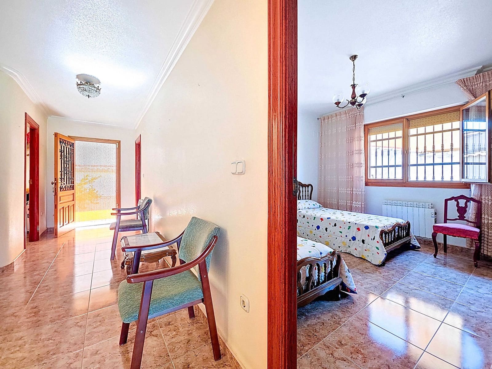 3 slaapkamer Huis te koop in Pinoso met zwembad garage - € 199.000 (Ref: 4386437)