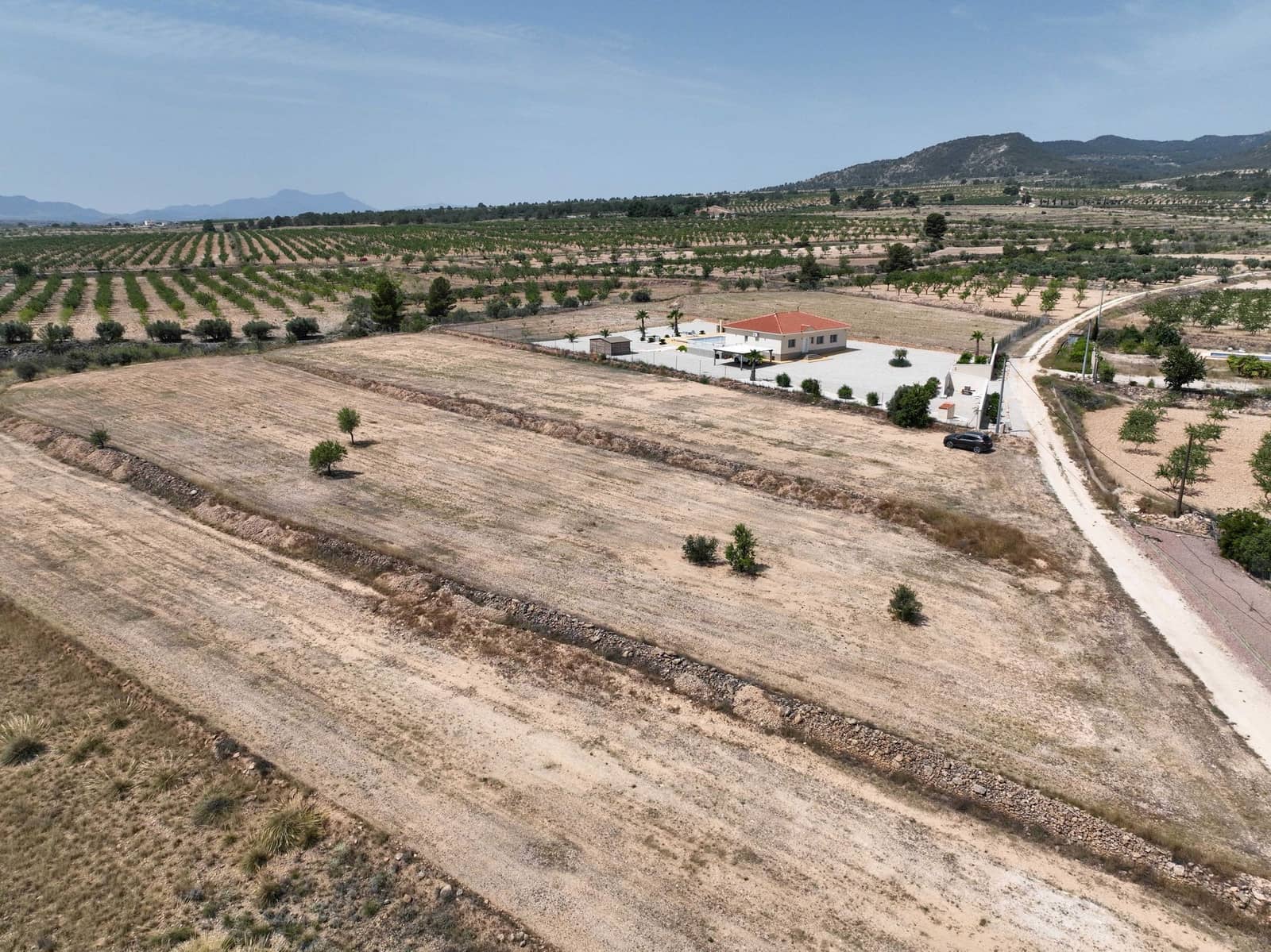 Teren niezagospodarowany na sprzedaż w Pinoso - 69 995 € (Ref: 4419891)