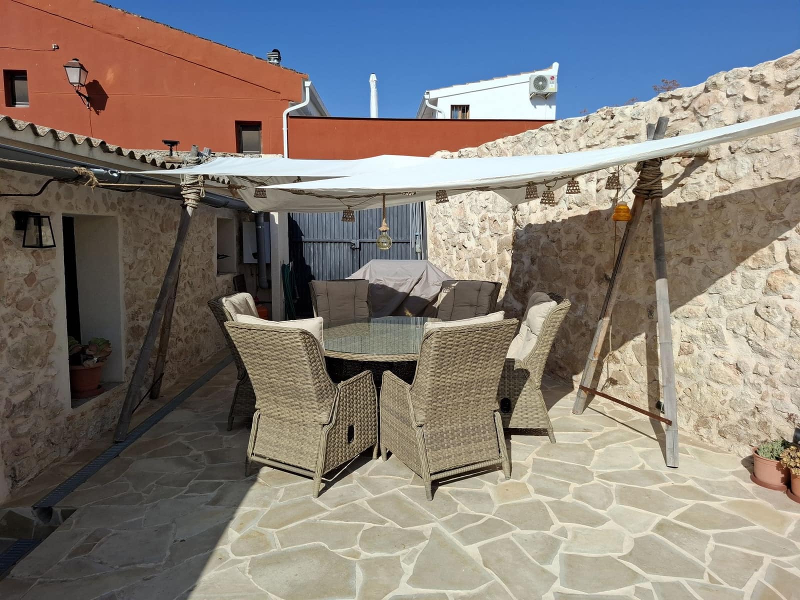 3 Zimmer Haus zu verkaufen in Jumilla mit Pool - 229.990 € (Ref: 4423724)