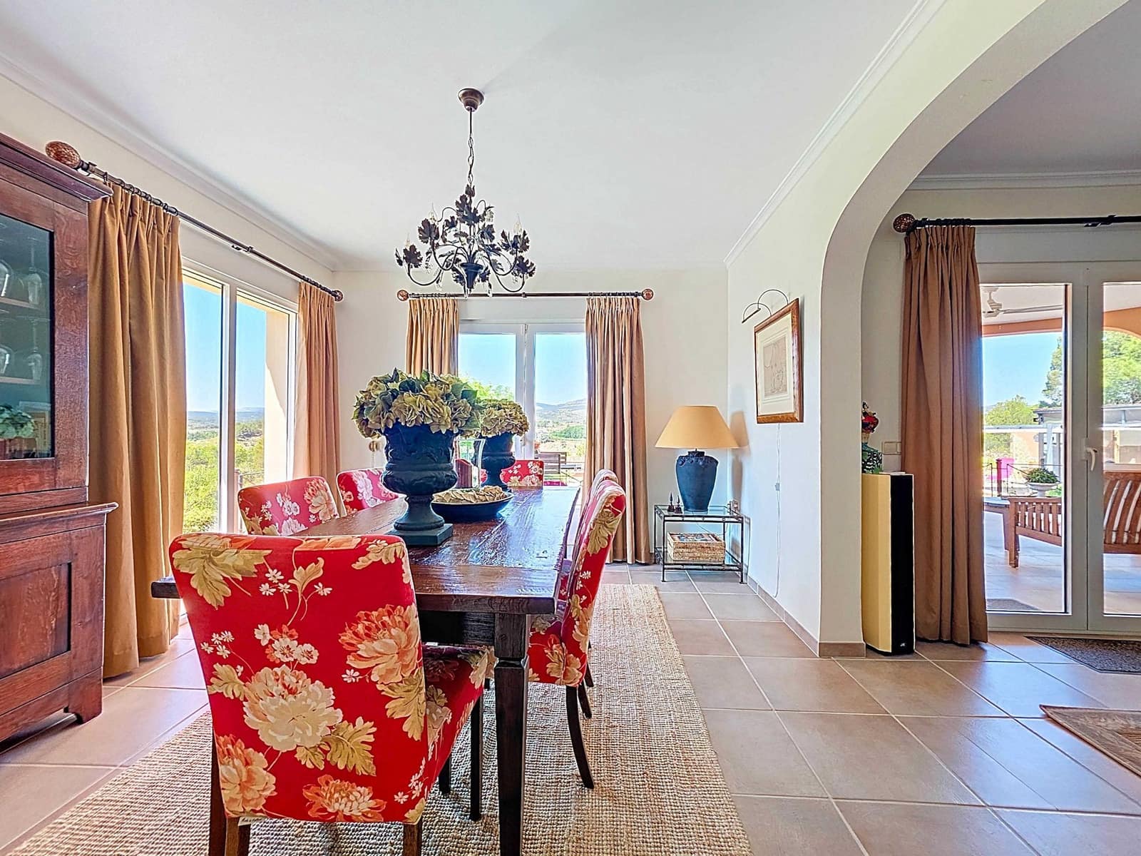 2 Zimmer Villa zu verkaufen in Ayora mit Pool - 499.500 € (Ref: 4423726)