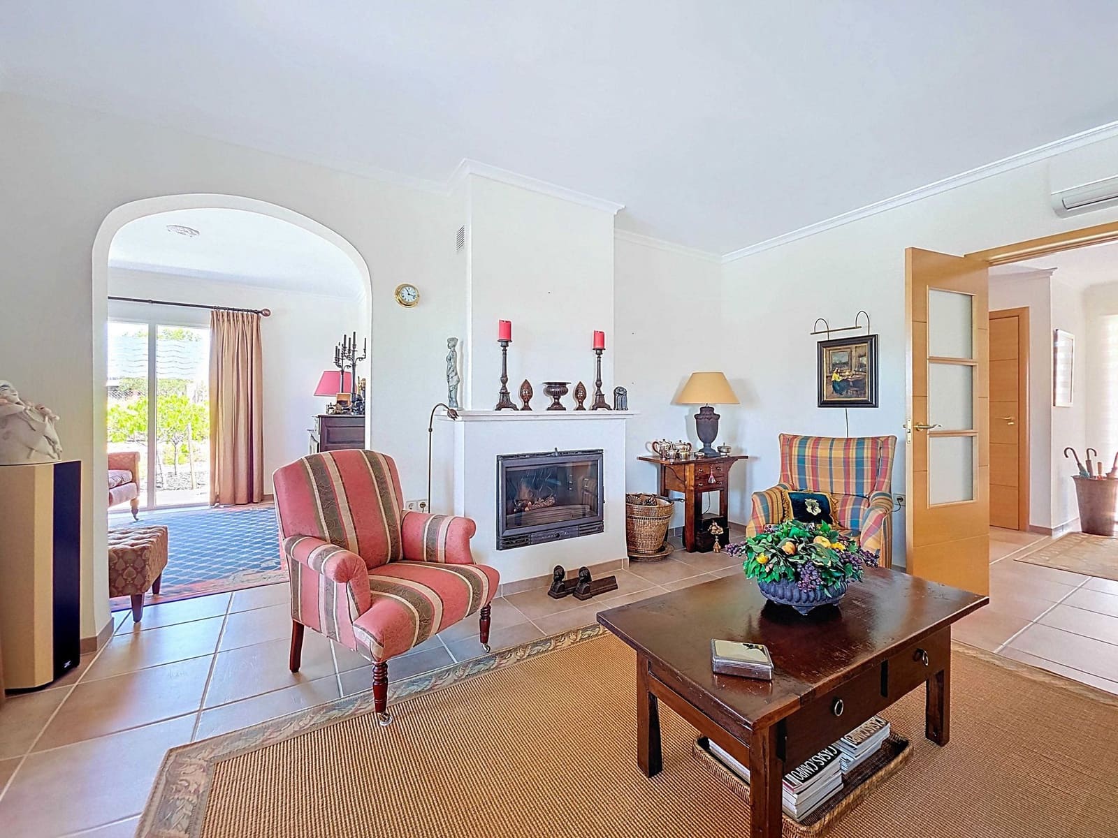 2 Zimmer Villa zu verkaufen in Ayora mit Pool - 499.500 € (Ref: 4423726)