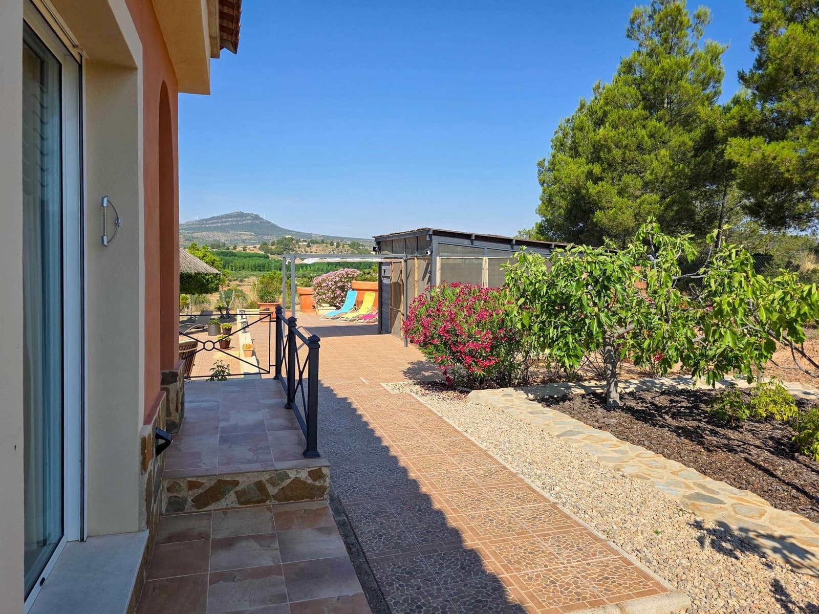 2 Zimmer Villa zu verkaufen in Ayora mit Pool - 499.500 € (Ref: 4423726)