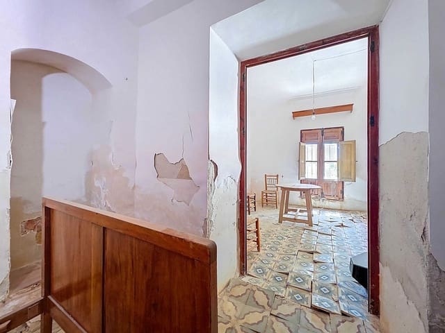 Finca/Herregård til salgs i Pinoso med svømmebasseng garasje - € 310 000 (Ref: 4423727)