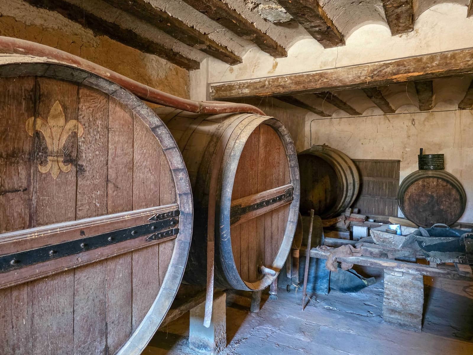 Finca/Herregård til salgs i Pinoso med svømmebasseng garasje - € 310 000 (Ref: 4423727)