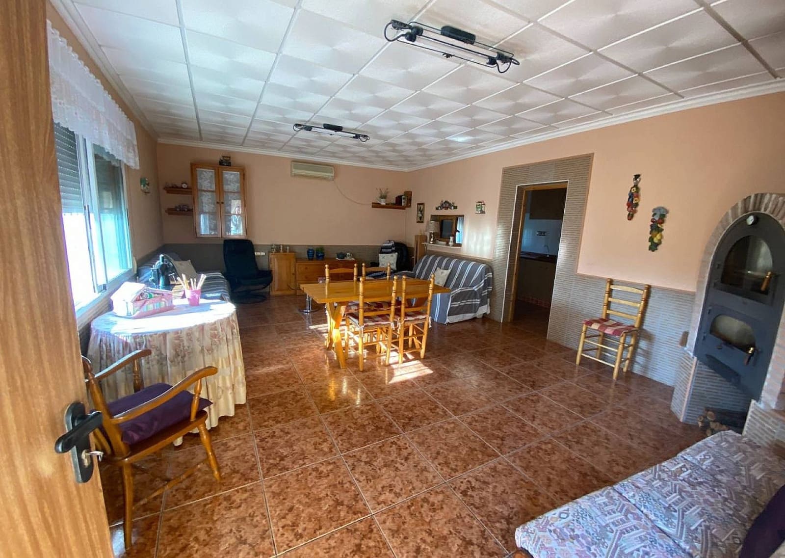 5 soveværelse Villa til salg i Sax med swimmingpool garage - € 299.995 (Ref: 4553208)